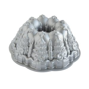 Custom Nordic Ware Very Merry Bundt® Pan