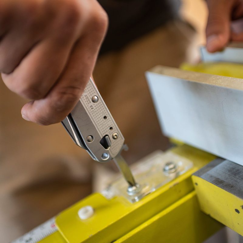 Custom Leatherman® Free™ K4 - Silver - 3