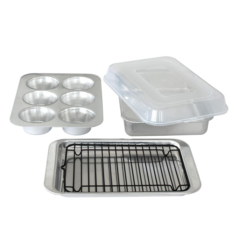 Custom Nordic Ware Naturals Compact Ovenware 5-Piece Bakeware Set