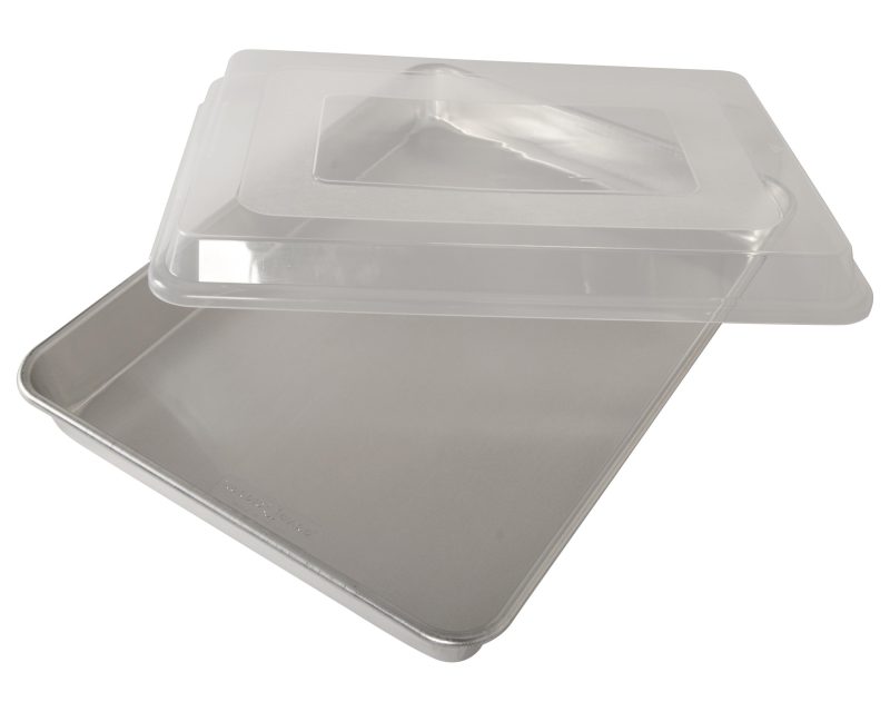 Custom Nordic Ware Naturals® High Sided Sheetcake Pan W/Lid